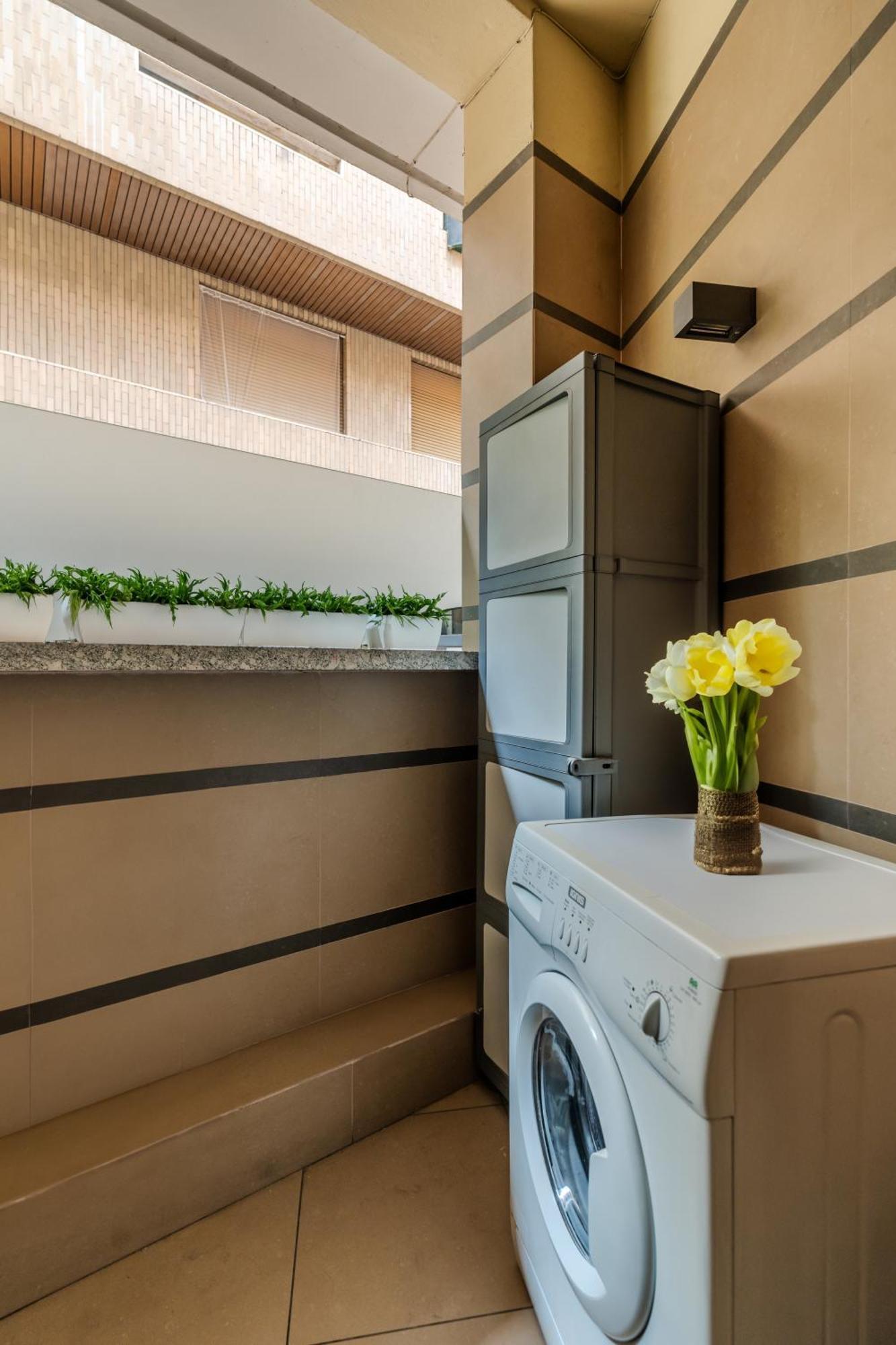 Loft Elegante In Centro Milano In Zona Signorile - Davanti Alla Metro Ngoại thất bức ảnh