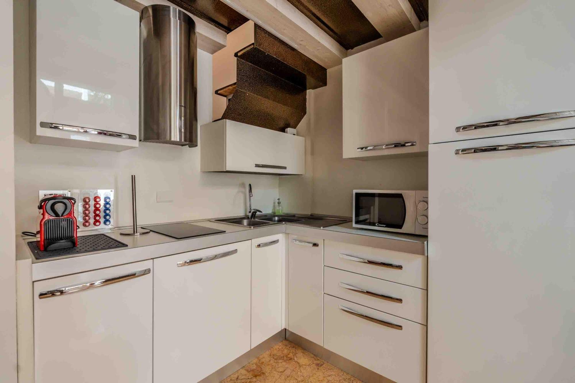Loft Elegante In Centro Milano In Zona Signorile - Davanti Alla Metro Ngoại thất bức ảnh