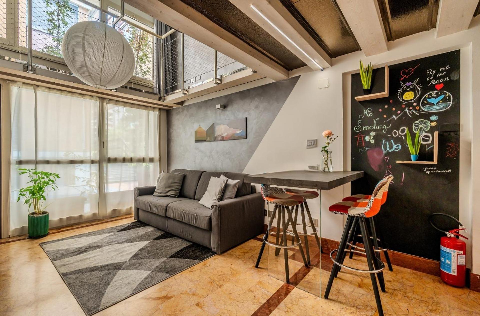 Loft Elegante In Centro Milano In Zona Signorile - Davanti Alla Metro Ngoại thất bức ảnh